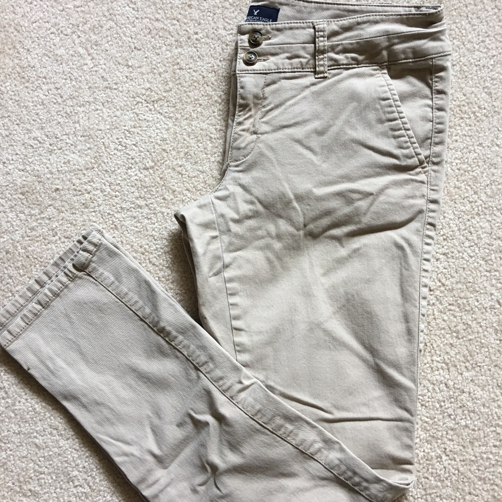 American Eagle Khaki Pants
